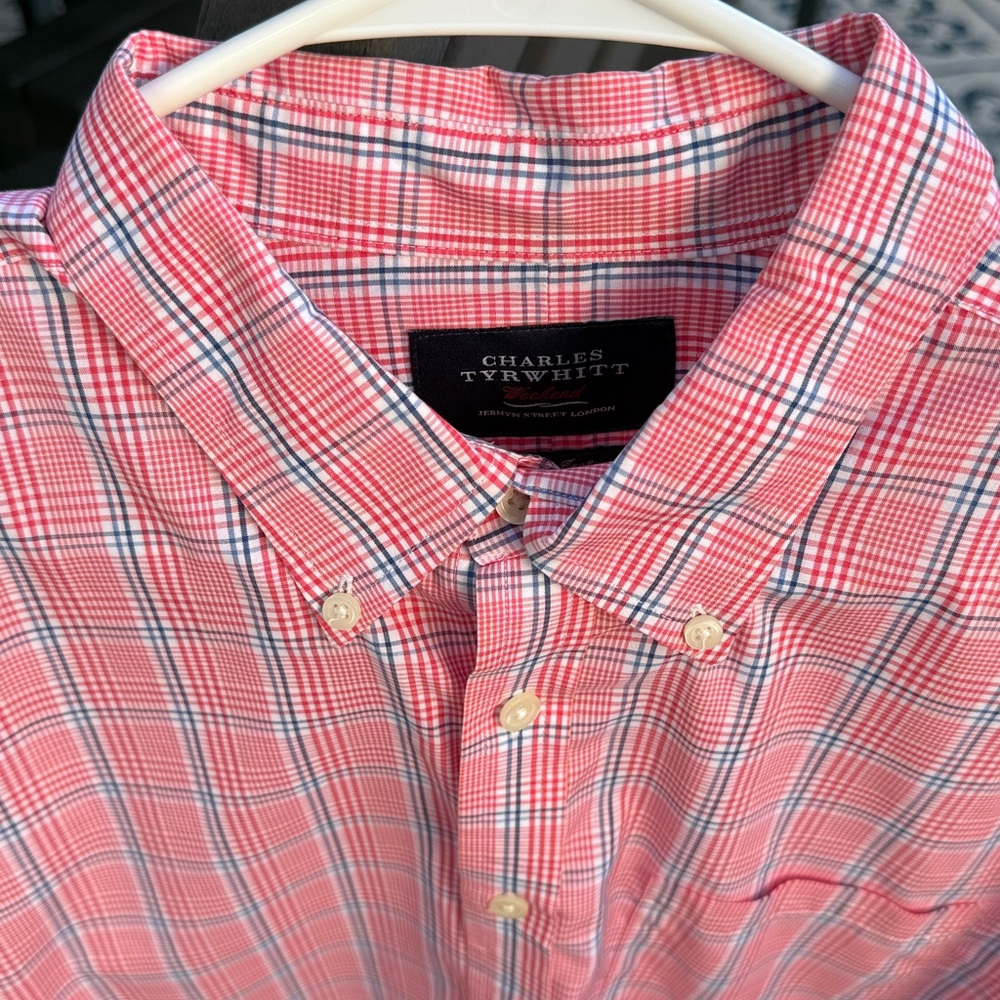 Charles Tyrwhitt Red and Blue Plaid Men's Shirt - Picture 2 of 13